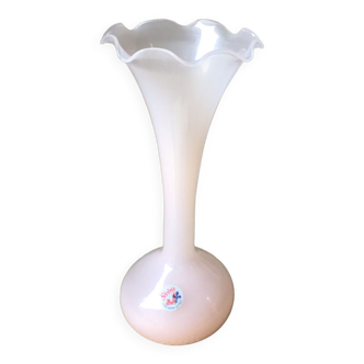 Vase corolle rose