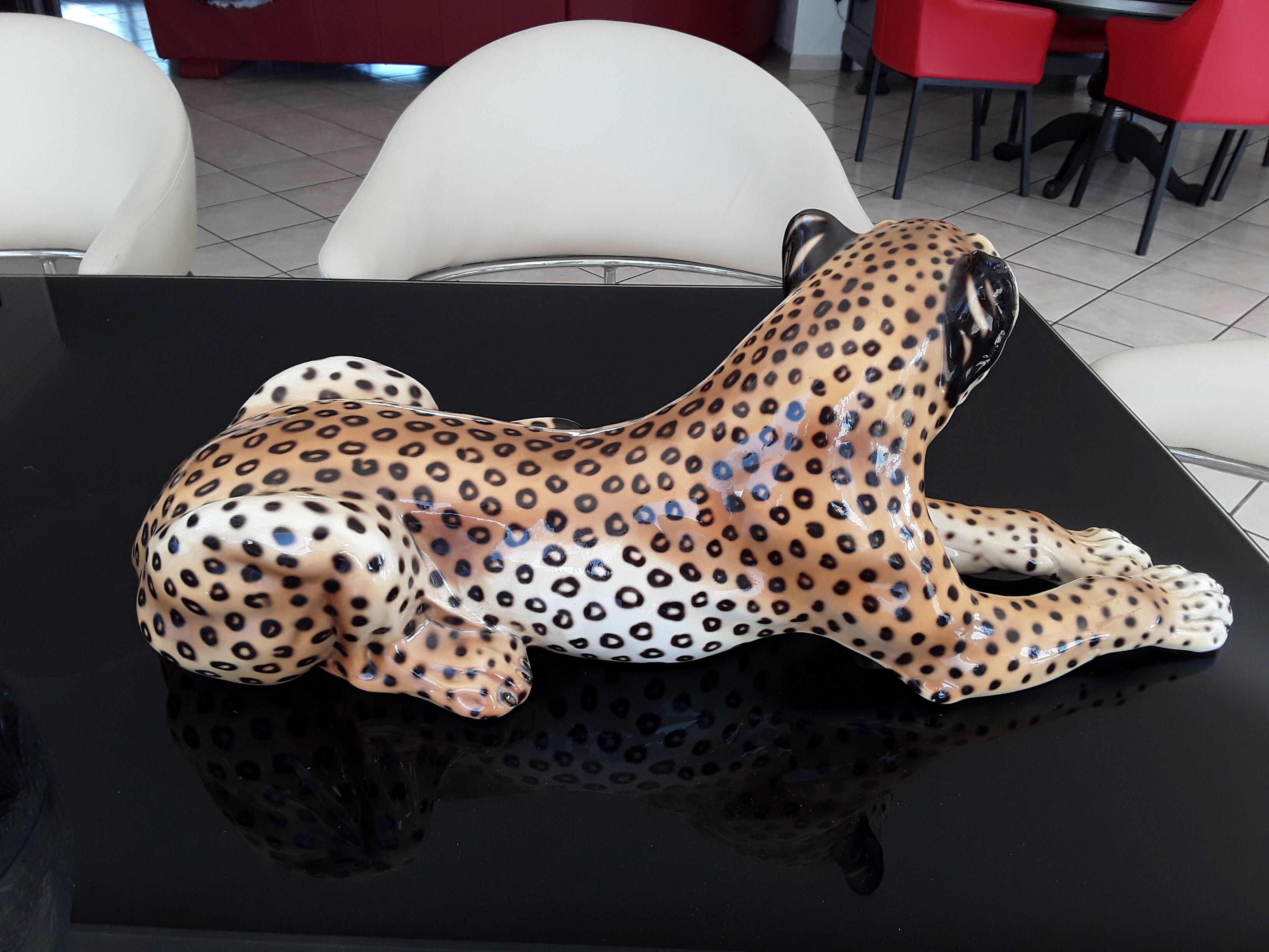 Leopard ceramic