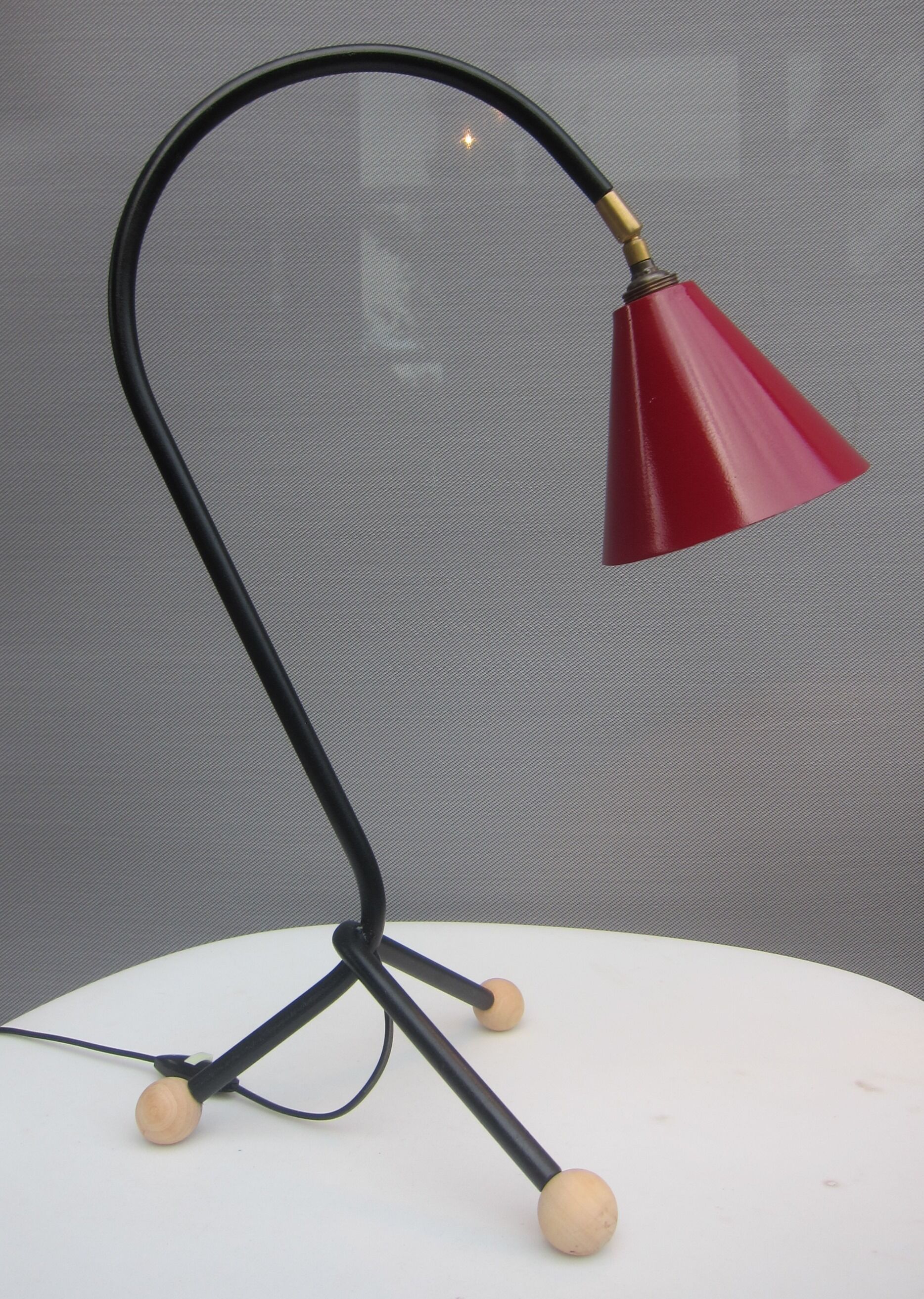 Tripod bedside lamp red Sputnik