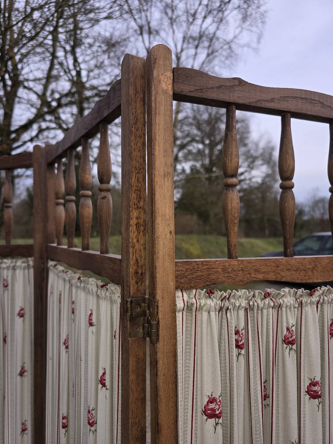 Vintage four-panel screen