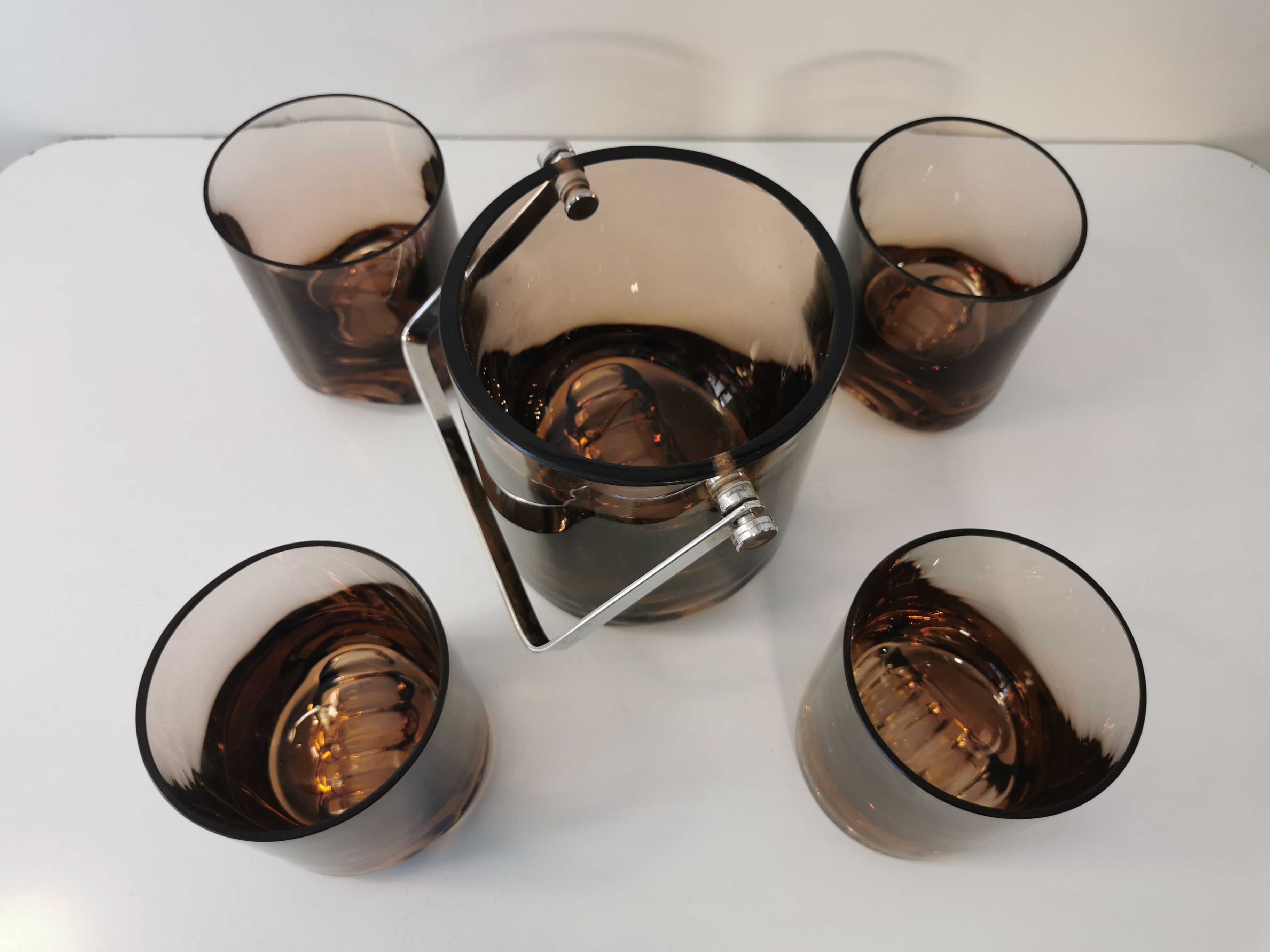 Vintage whisky service in 70s blown glass