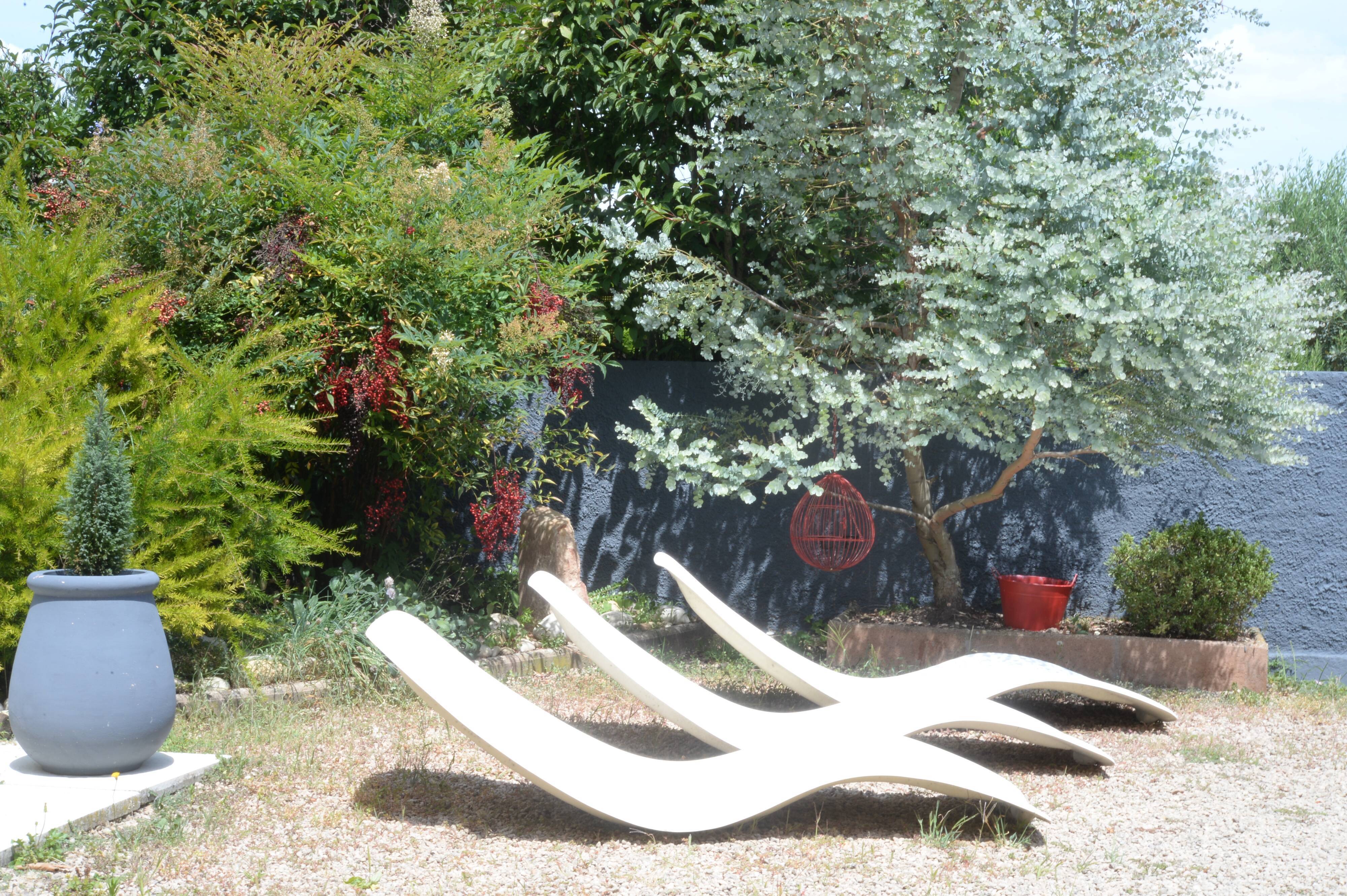 Set de 3 transats"club med" par Charles Zublena