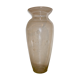 Vase en verre décor floral gravé