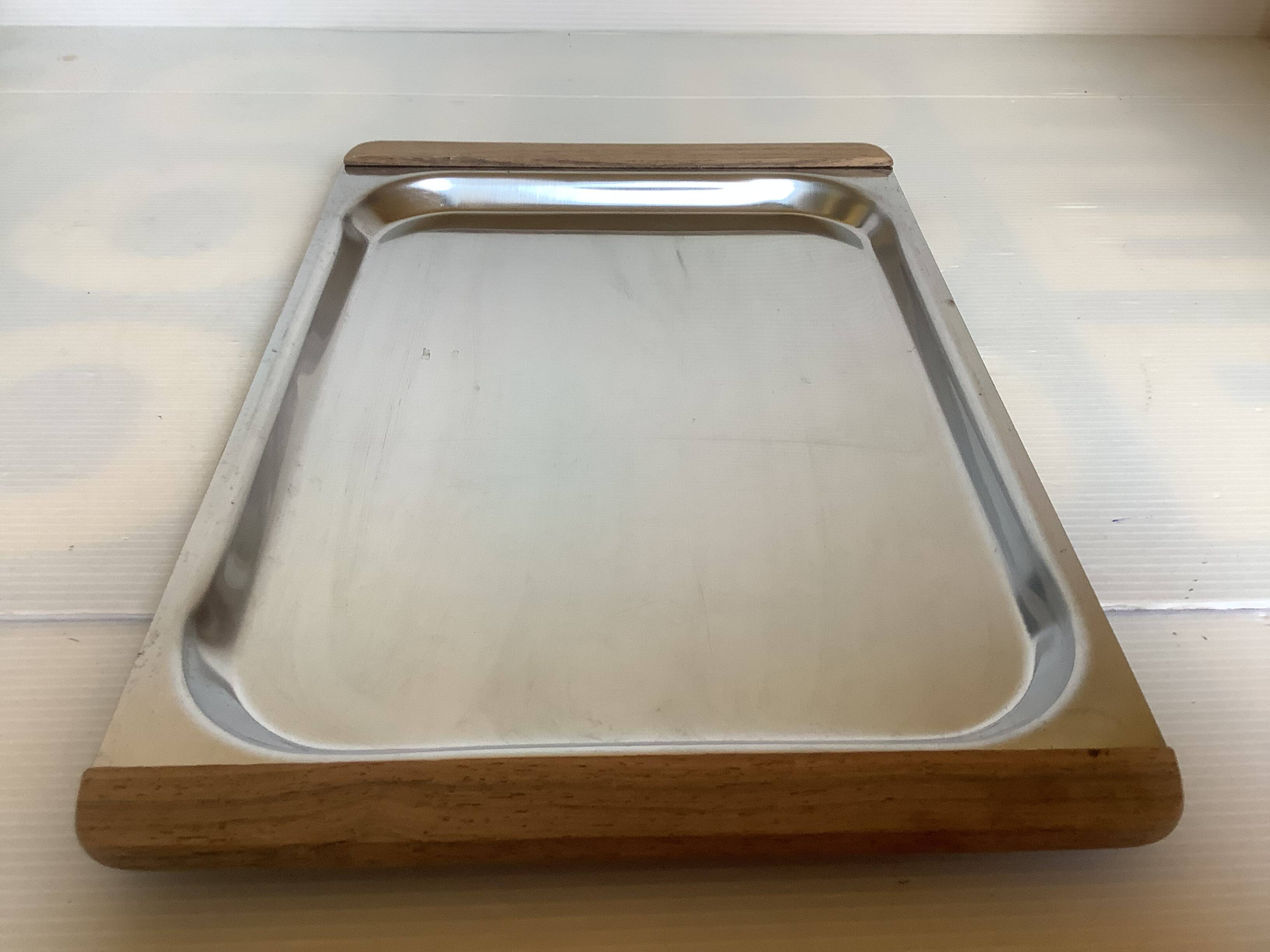 Plat, plateau en bois et métal style scandinave