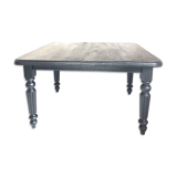 Napoleon III table