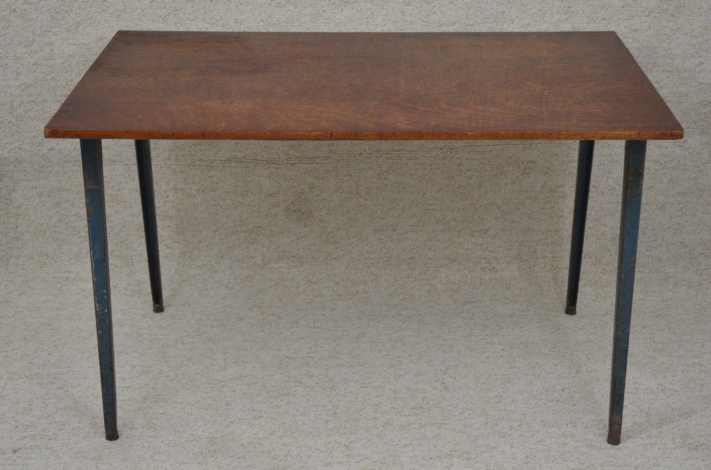Reform dining table by Friso Kramer