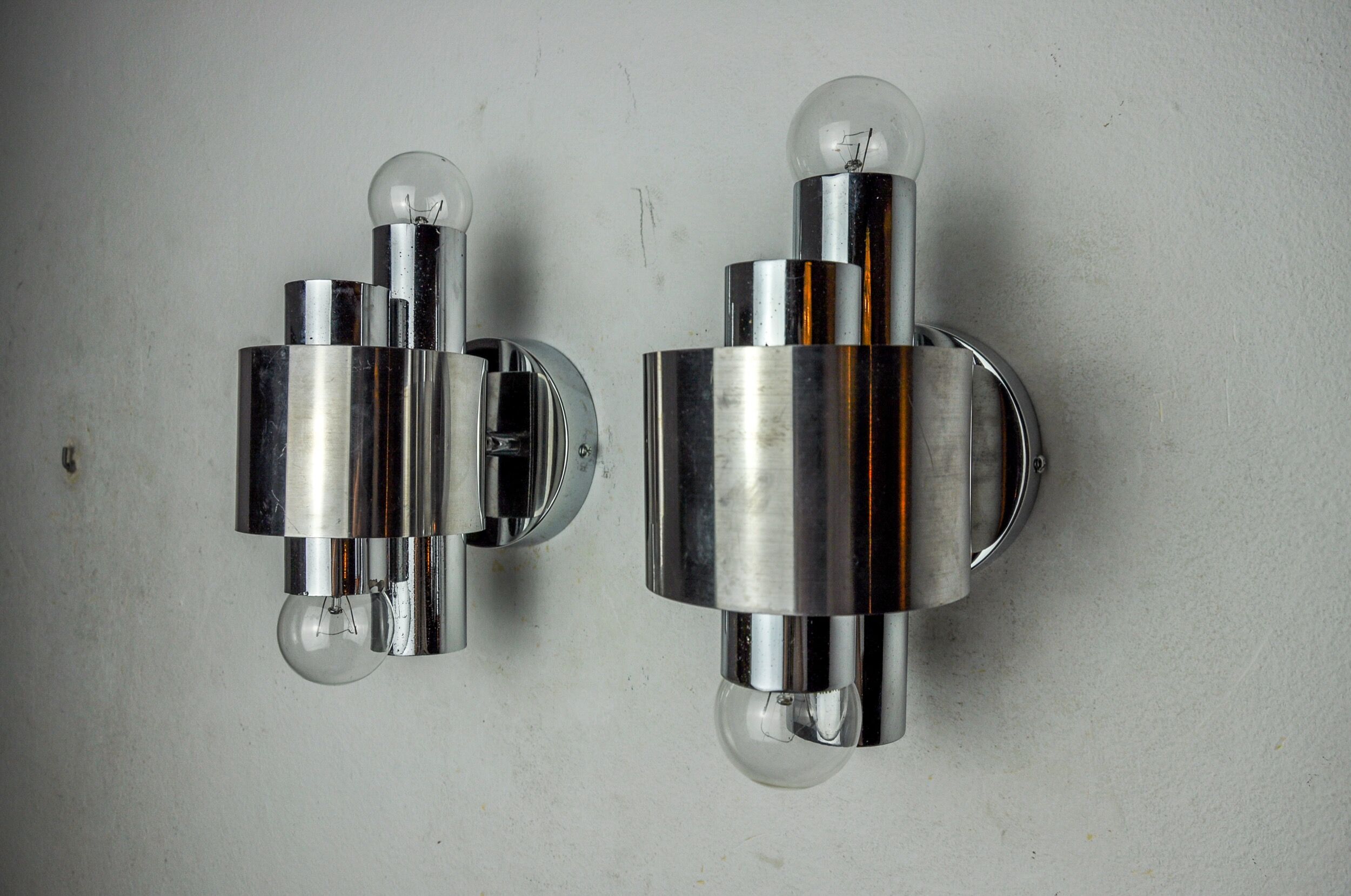 Pair of wall lights from Sciolari, chrome-plated metal, Italy, 1970
