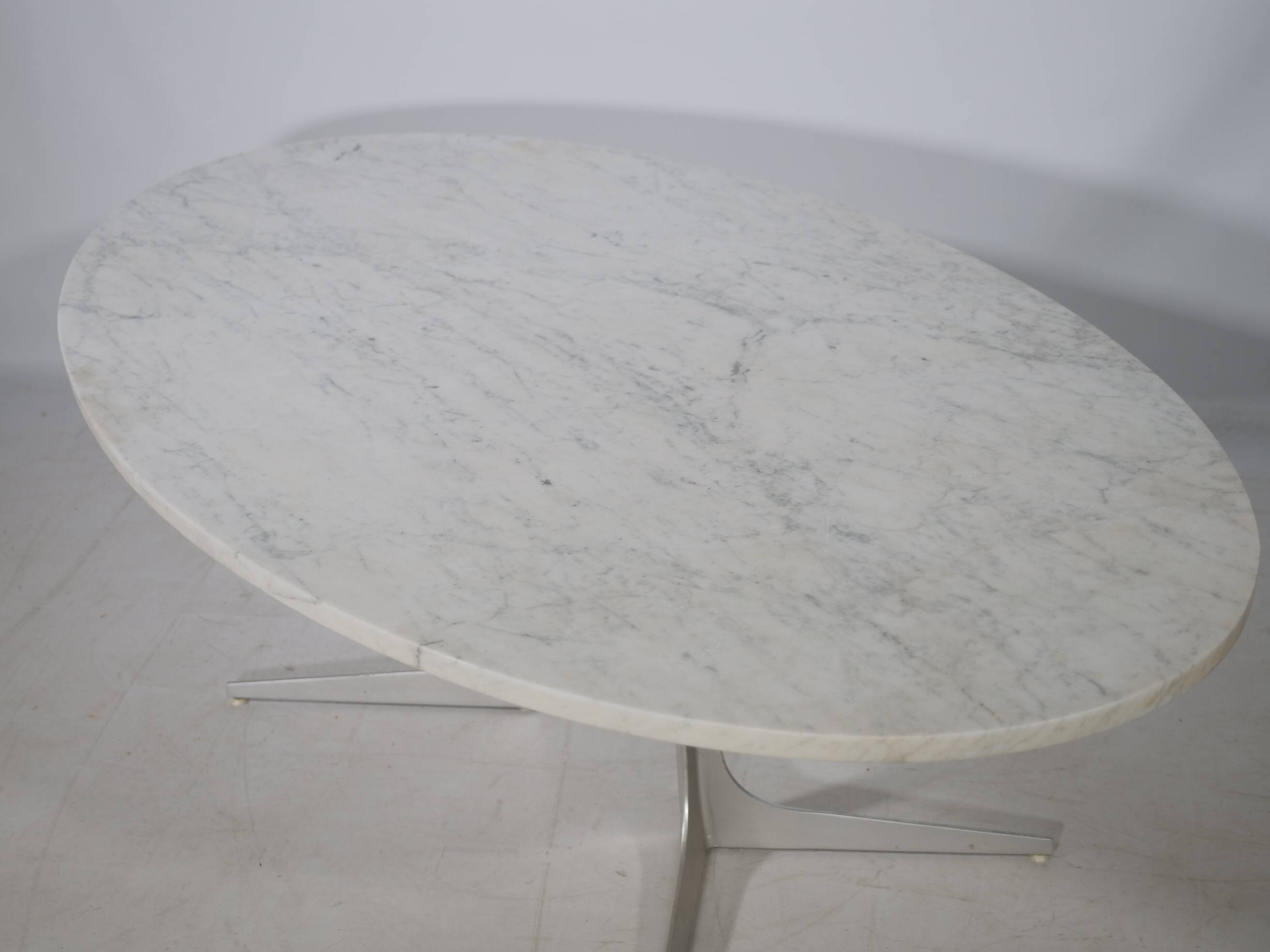 Marble coffee table by Herbert Hirche for Christian Holzäpfel, 1960s