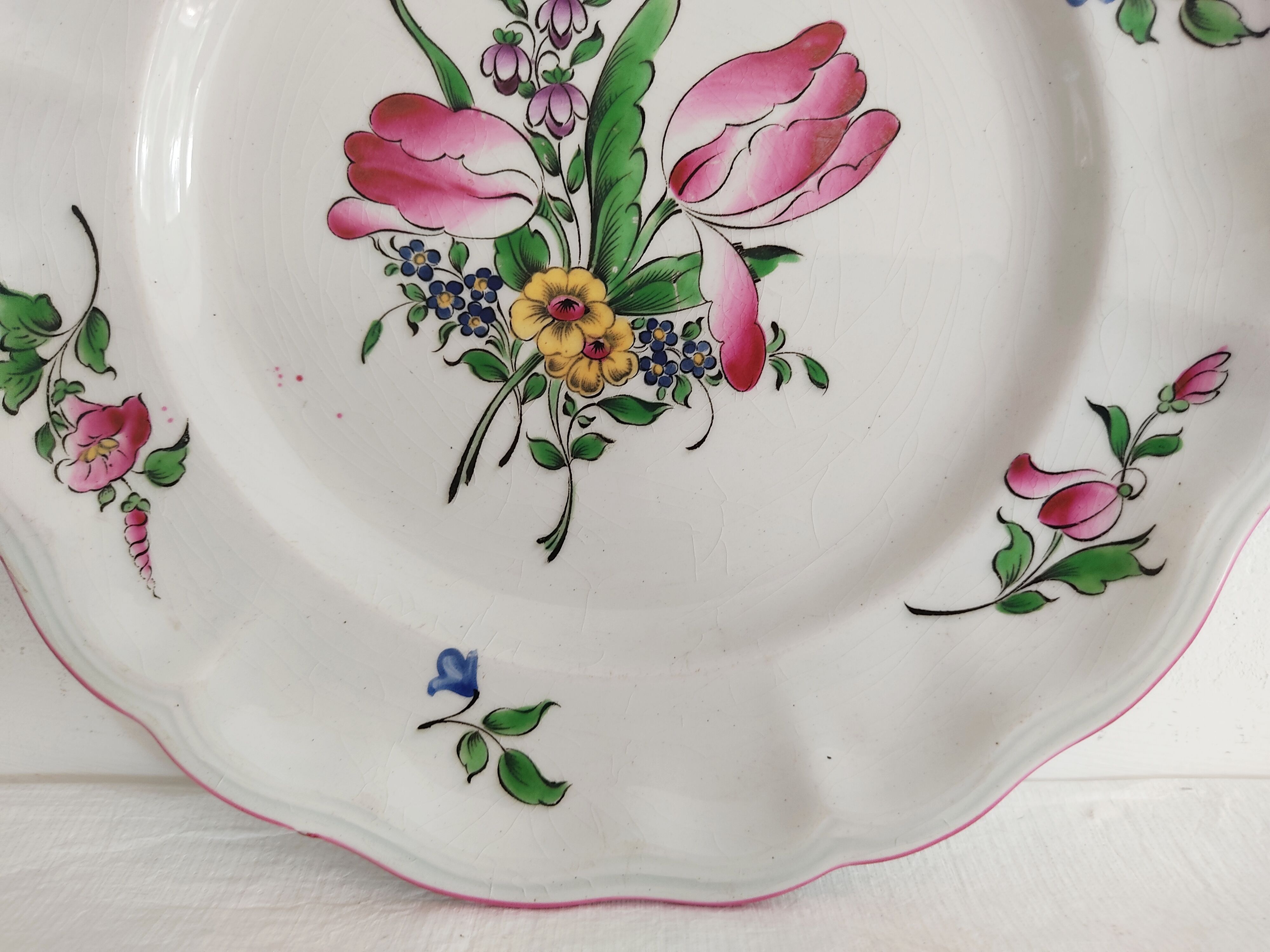 Plate Lunéville hand painted flowers
