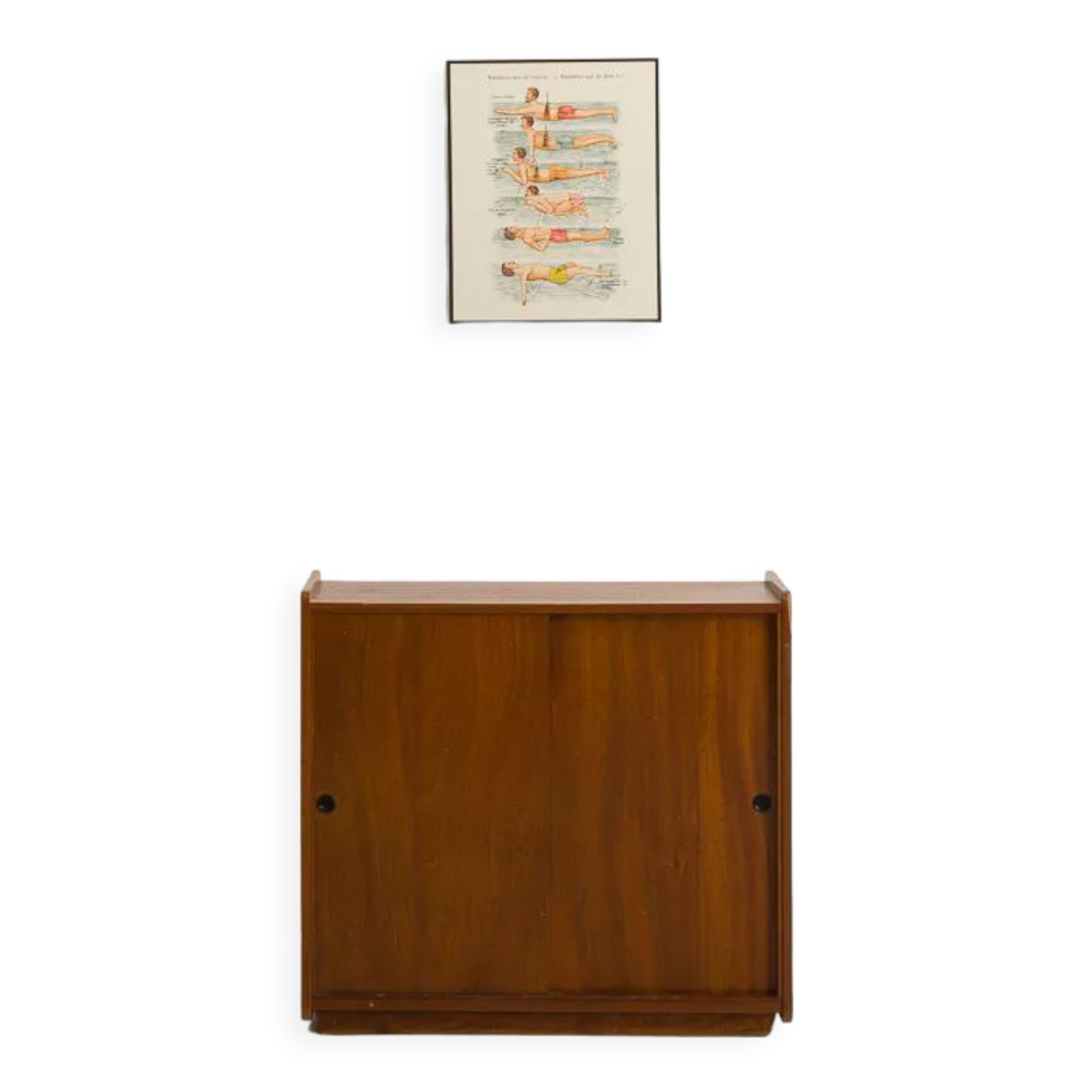Shoe storage cabinet