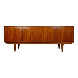 1960s Vintage Timeless Scandinavian Danish Design Teak Sideboard