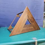 Low triangular tale