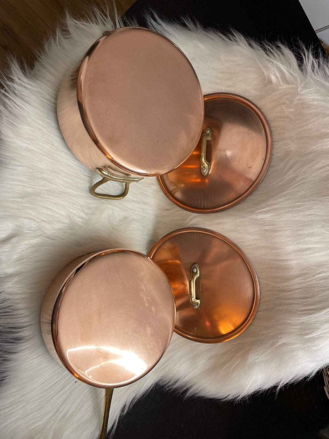 Old copper pan battery