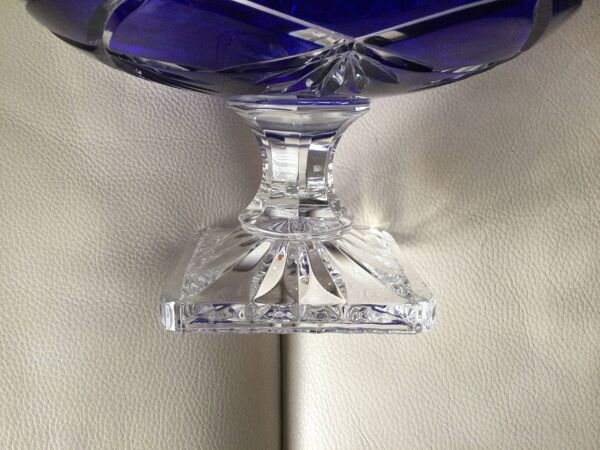 Coupe en cristal bleu de Lorraine Saint Nicolas