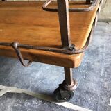 Rolling service in solid oak and wrought iron