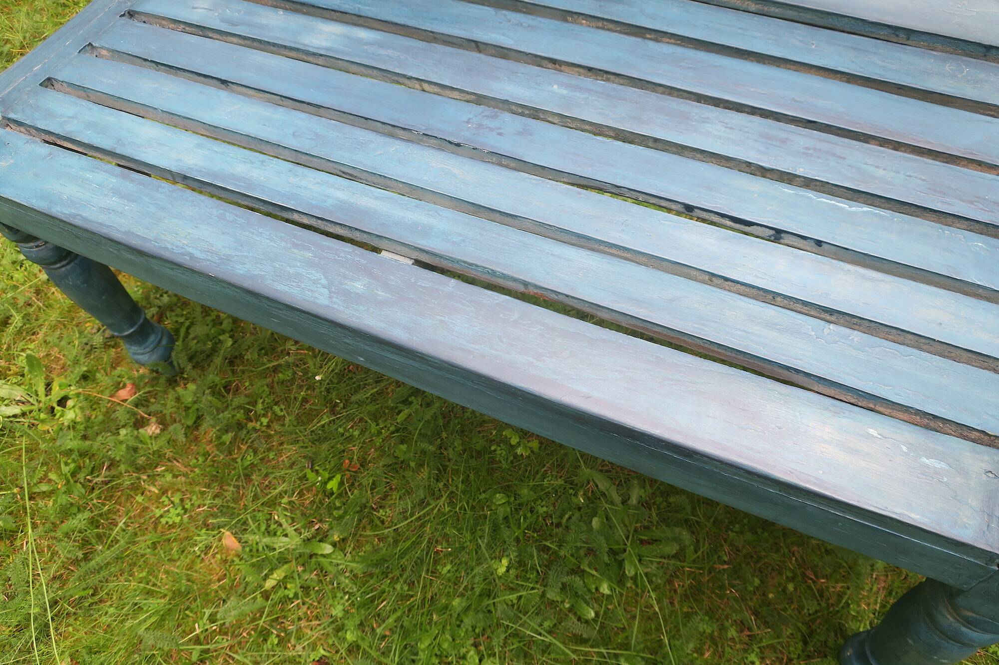 Mid century distressed painted garden bench