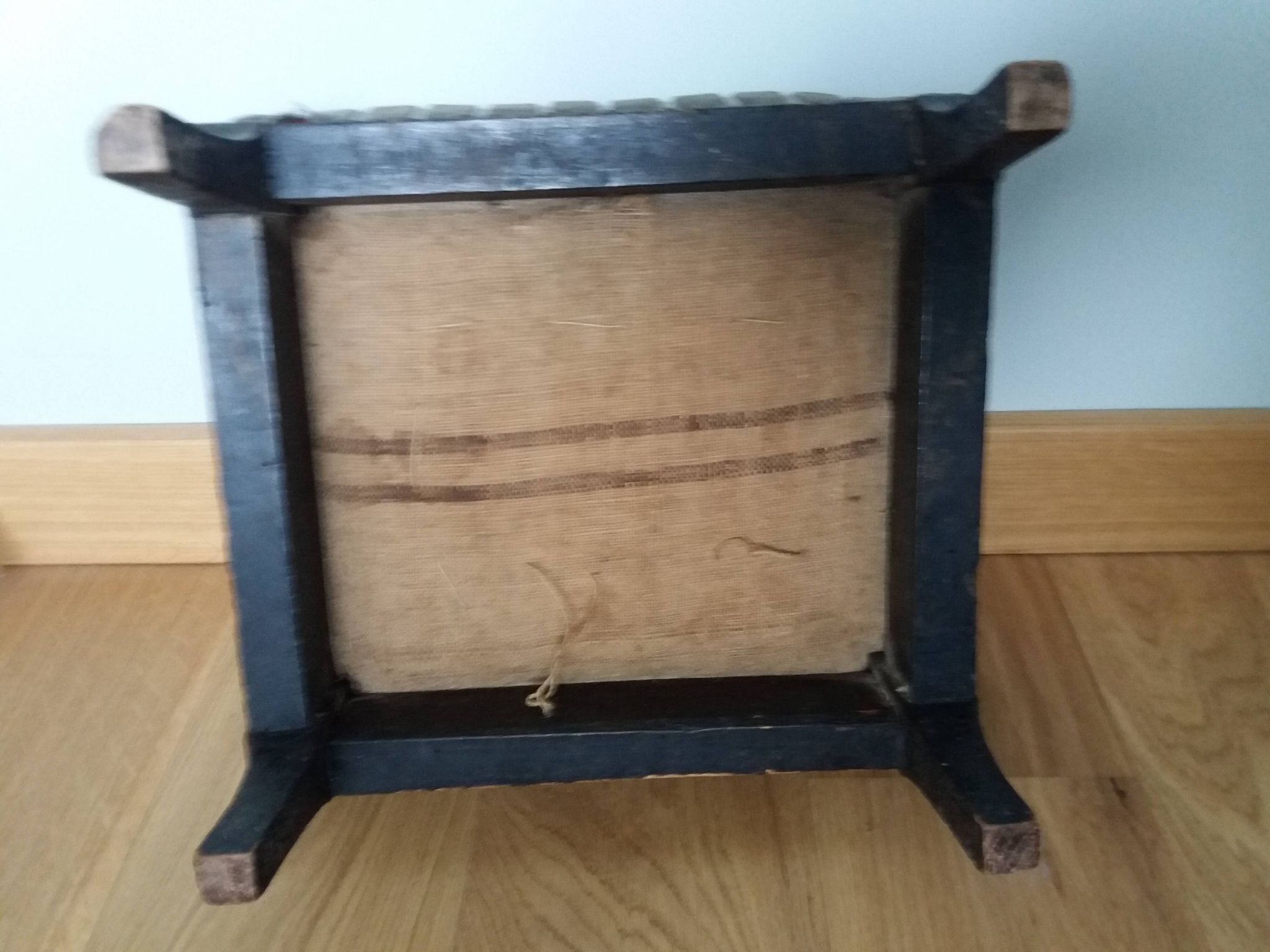 Wooden and velvet footrest