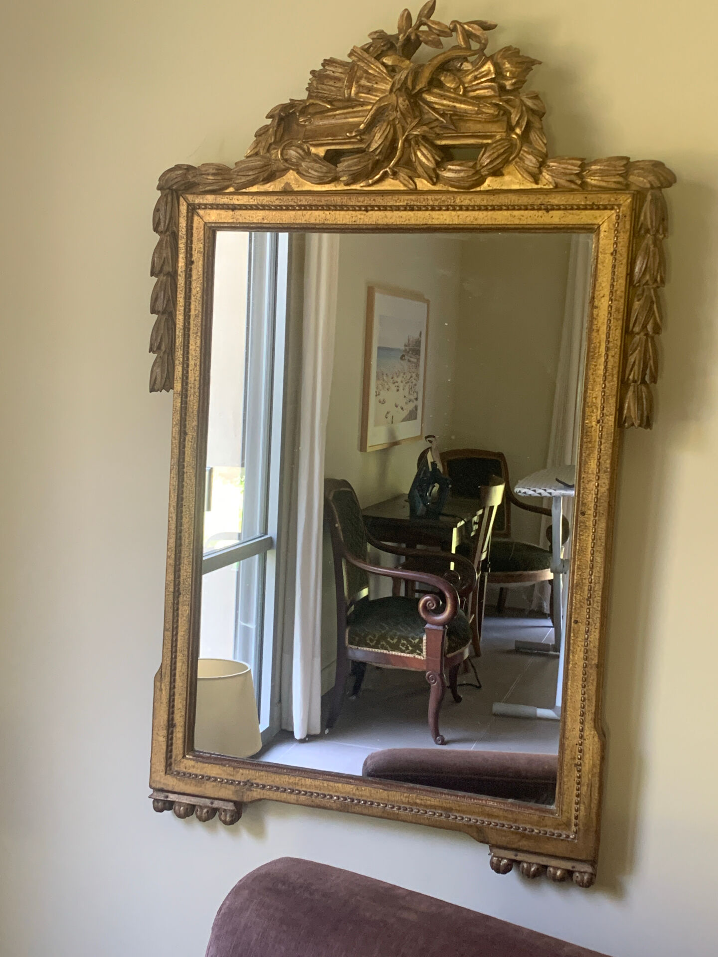Miroir ancien en bois sculpté