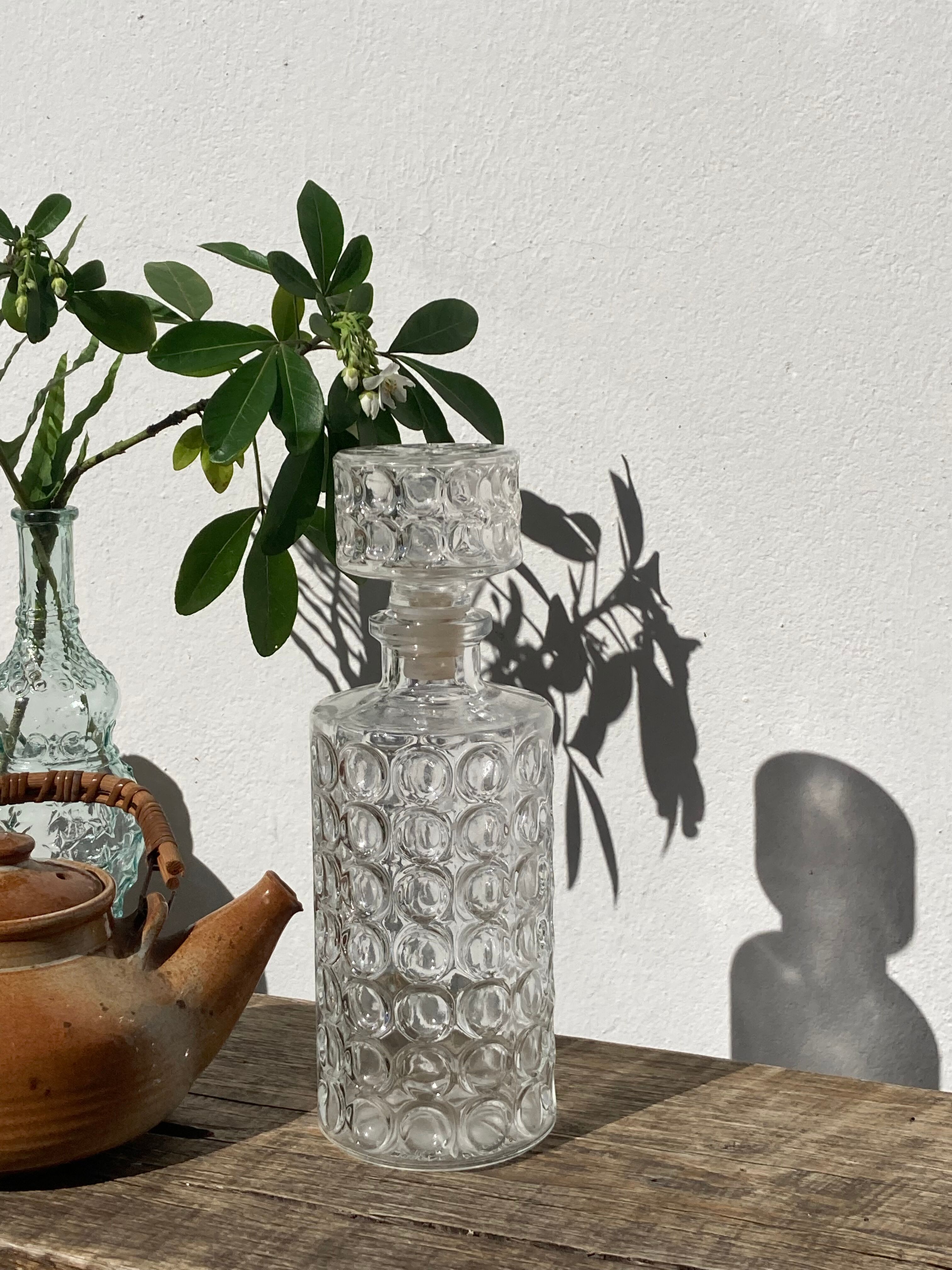 Vintage round whisky decanter