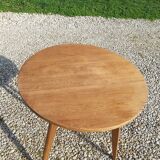 Coffee table with compass legs