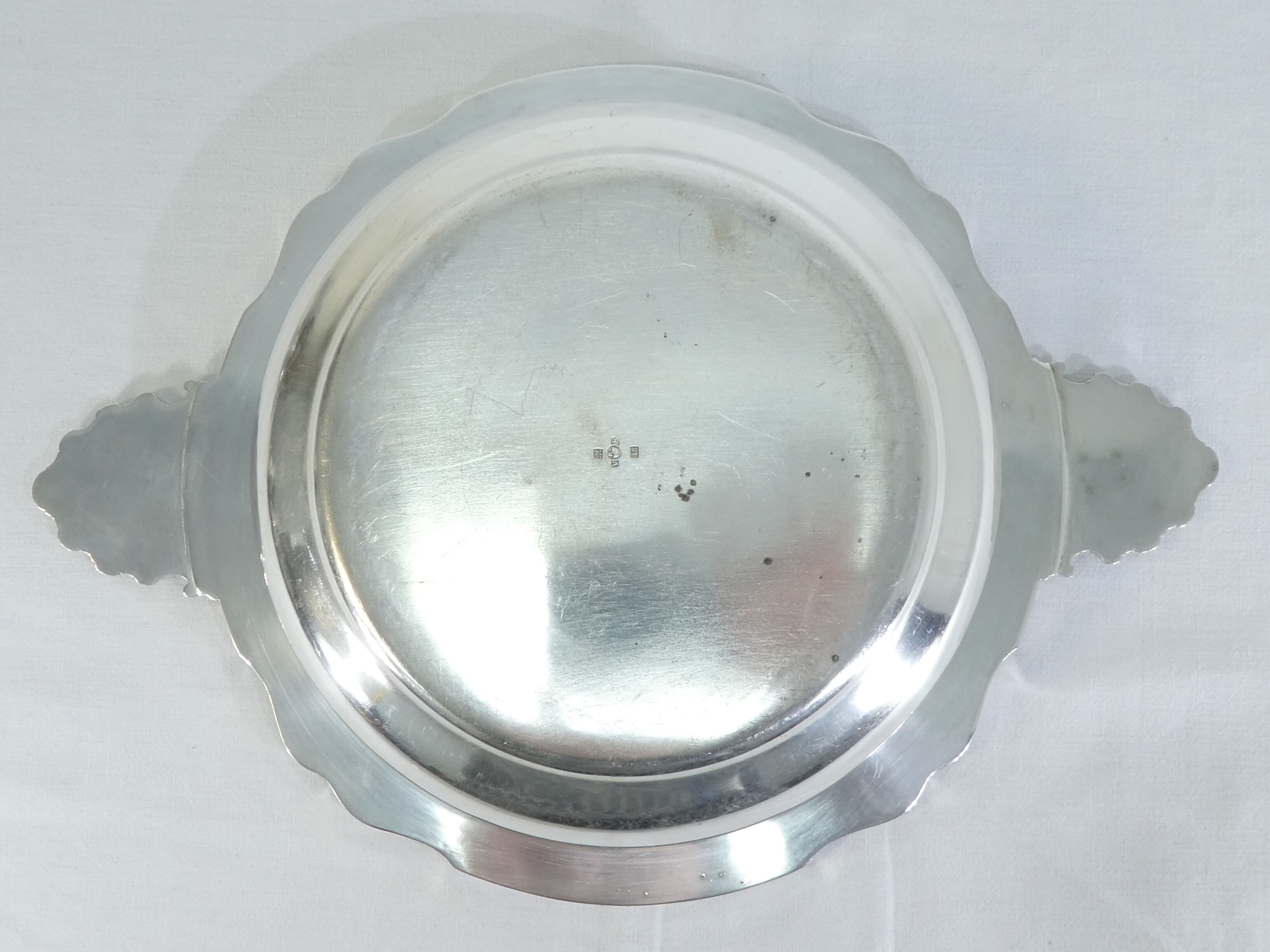 Round silver metal vegetable, Victor Saglier