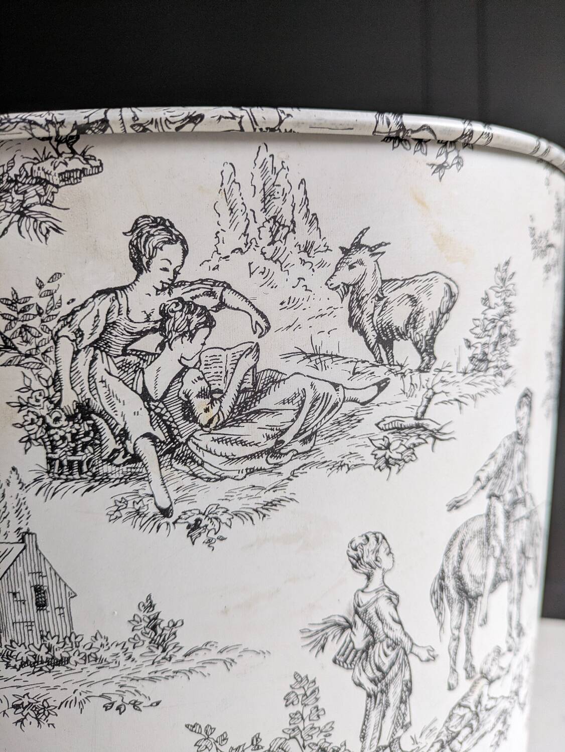Massily France wastepaper basket