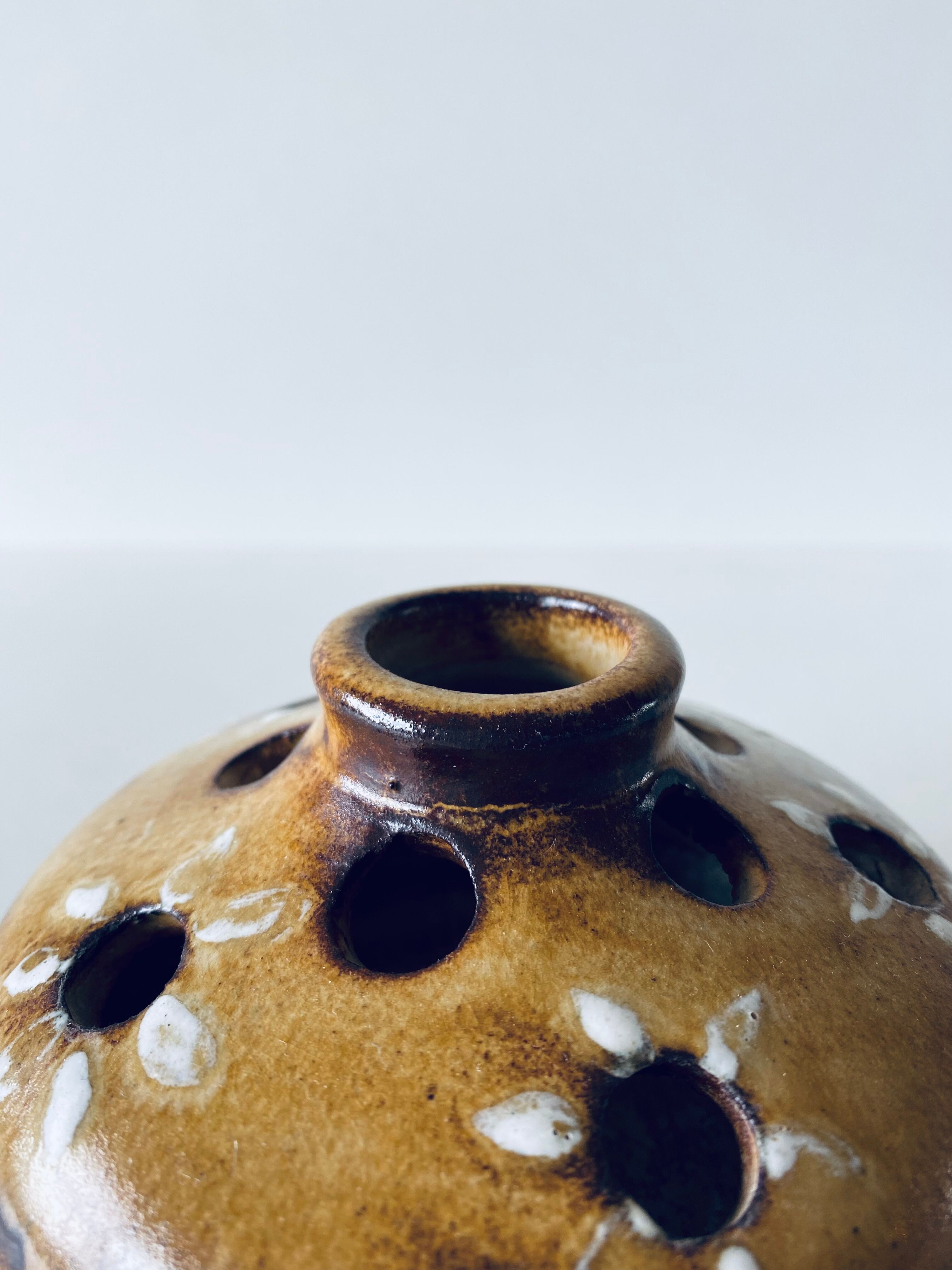 Vase spades flowers Vallauris