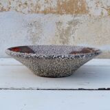 Deep dish Vallauris fat lava background glass animal motifs