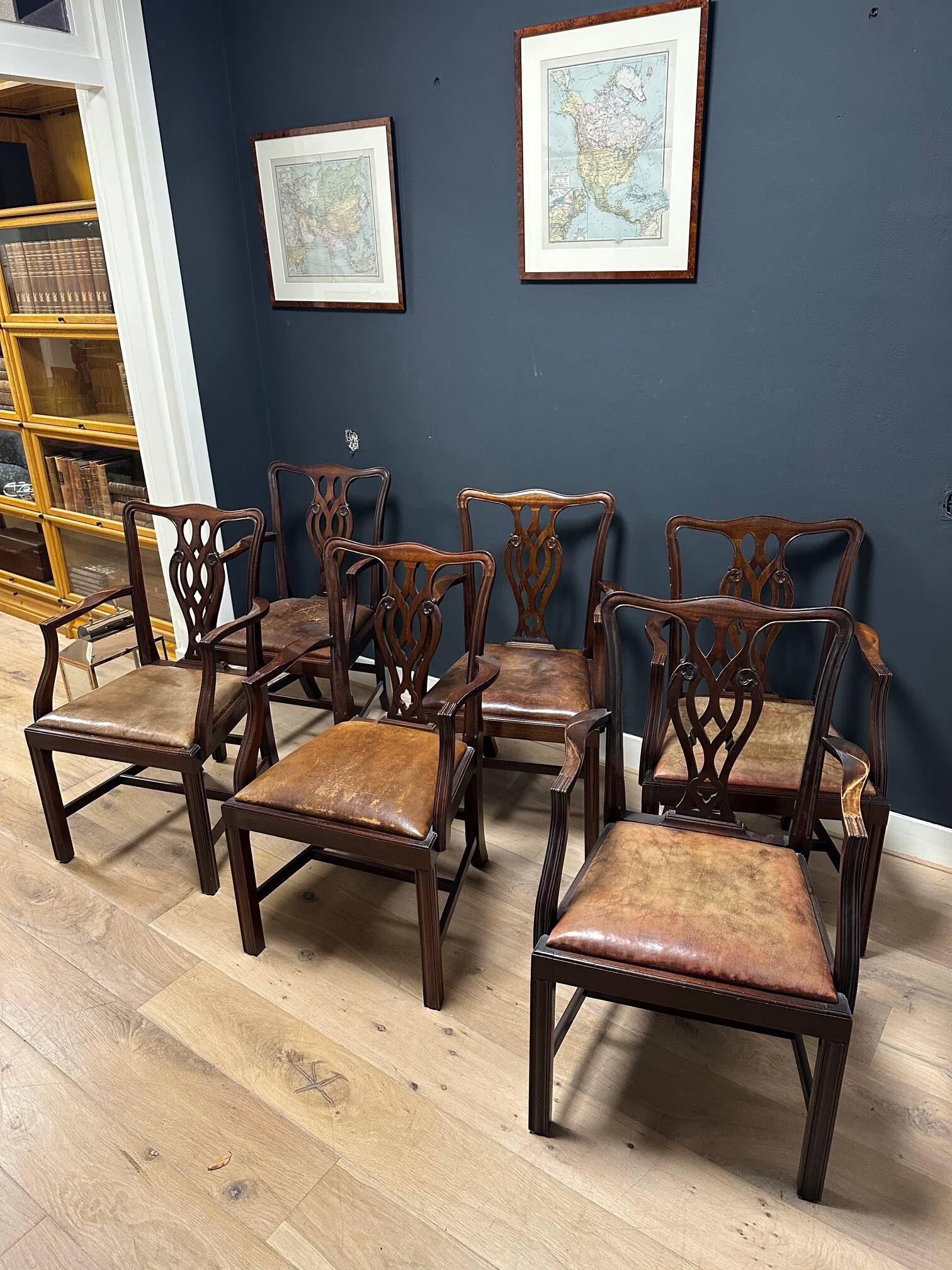 set of 6 dining chairs