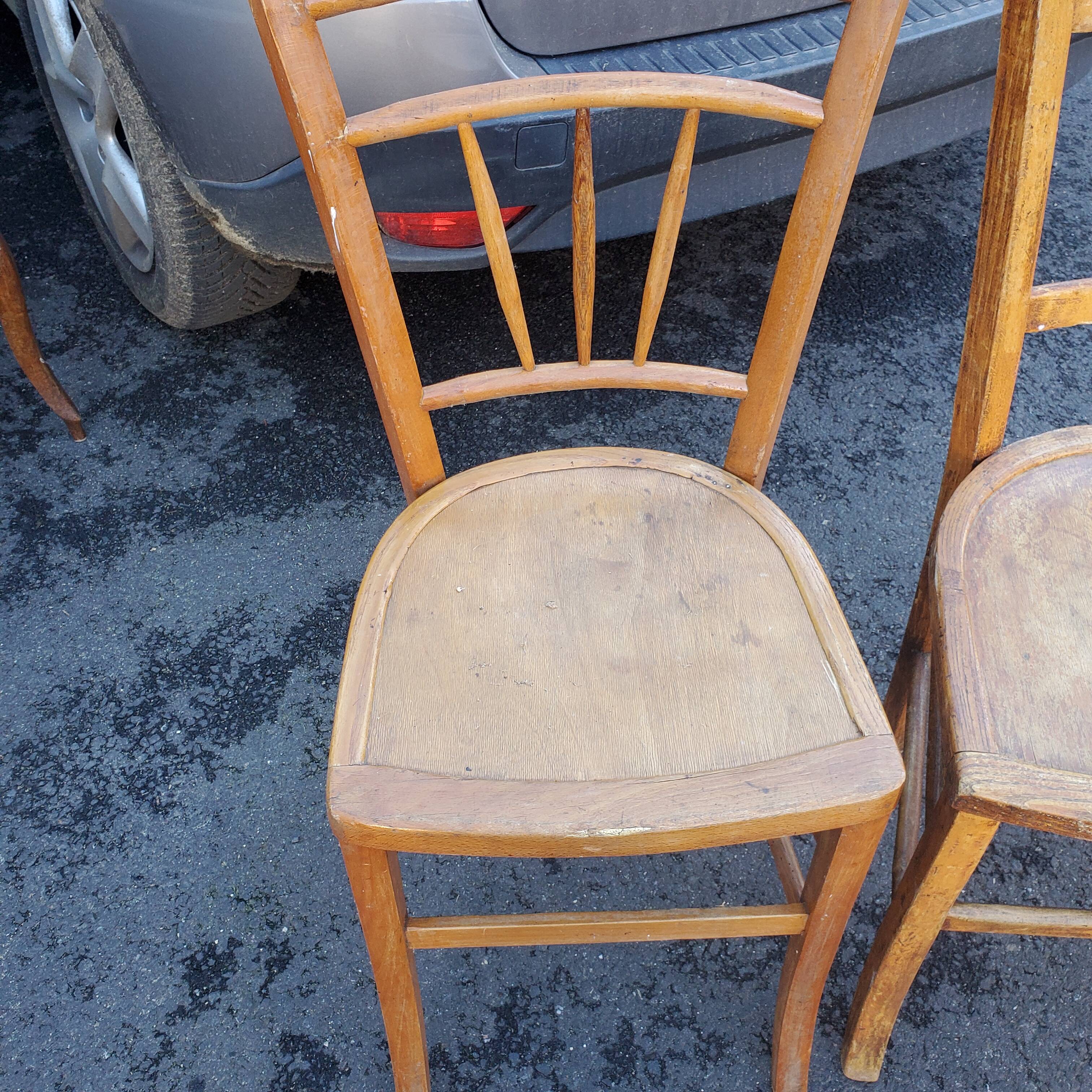 Lot de 6 chaises bistrot  depareille