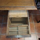 Oak desk with drawers