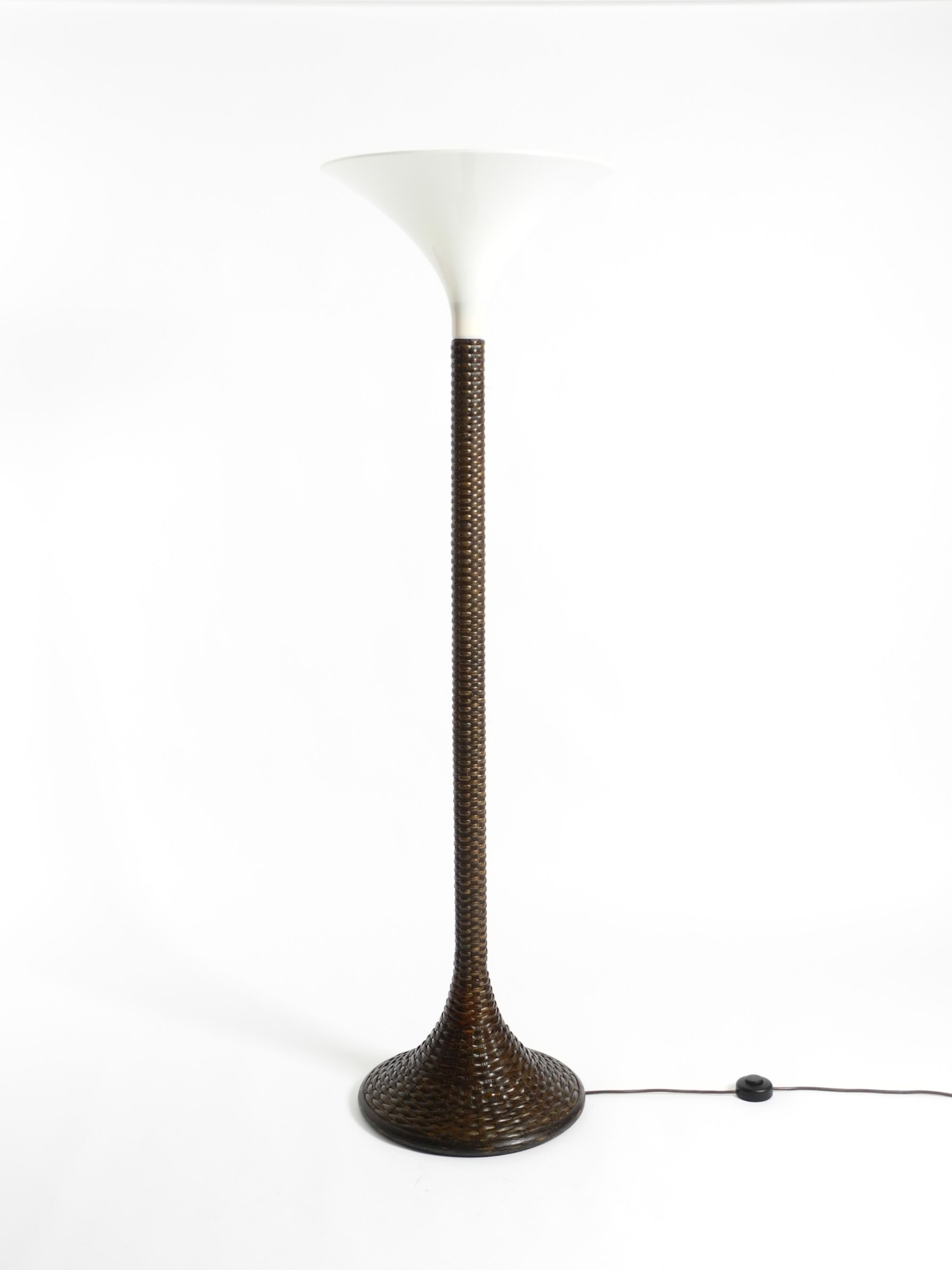 XL 70s Tulip floor lamp with a brown wicker frame and a plexiglass shade