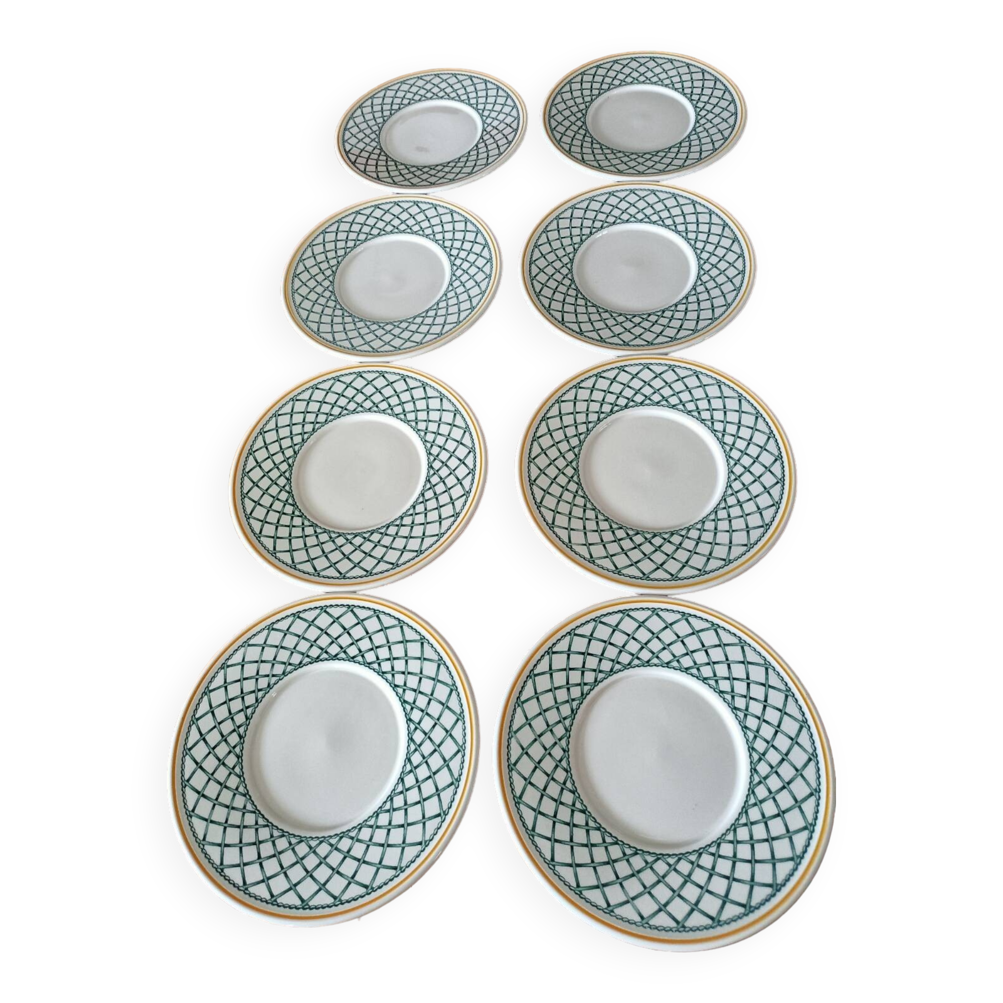 8 Villeroy and Boch basket plates