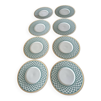 8 Villeroy and Boch basket plates