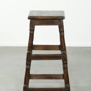 Tabouret en chêne anglais ancien / tabouret à joints du XVIIIe siècle