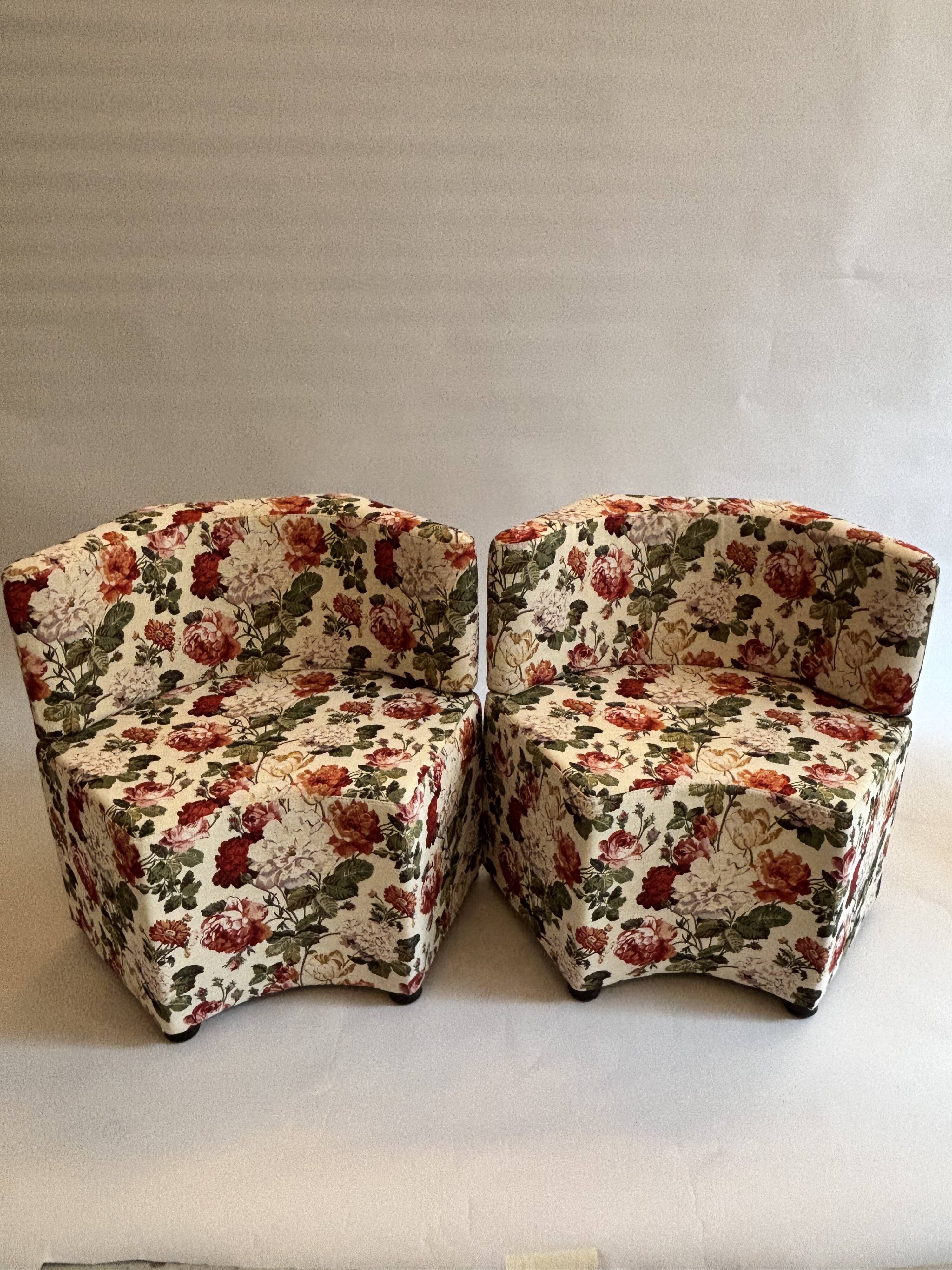 Fauteuil graphique fleur vintage