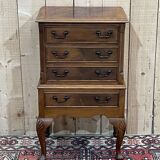 Small English mahogany chest of drawers from the 50s