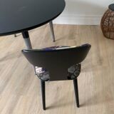 Roche Bobois Globe Trotter collection table and its four chairs