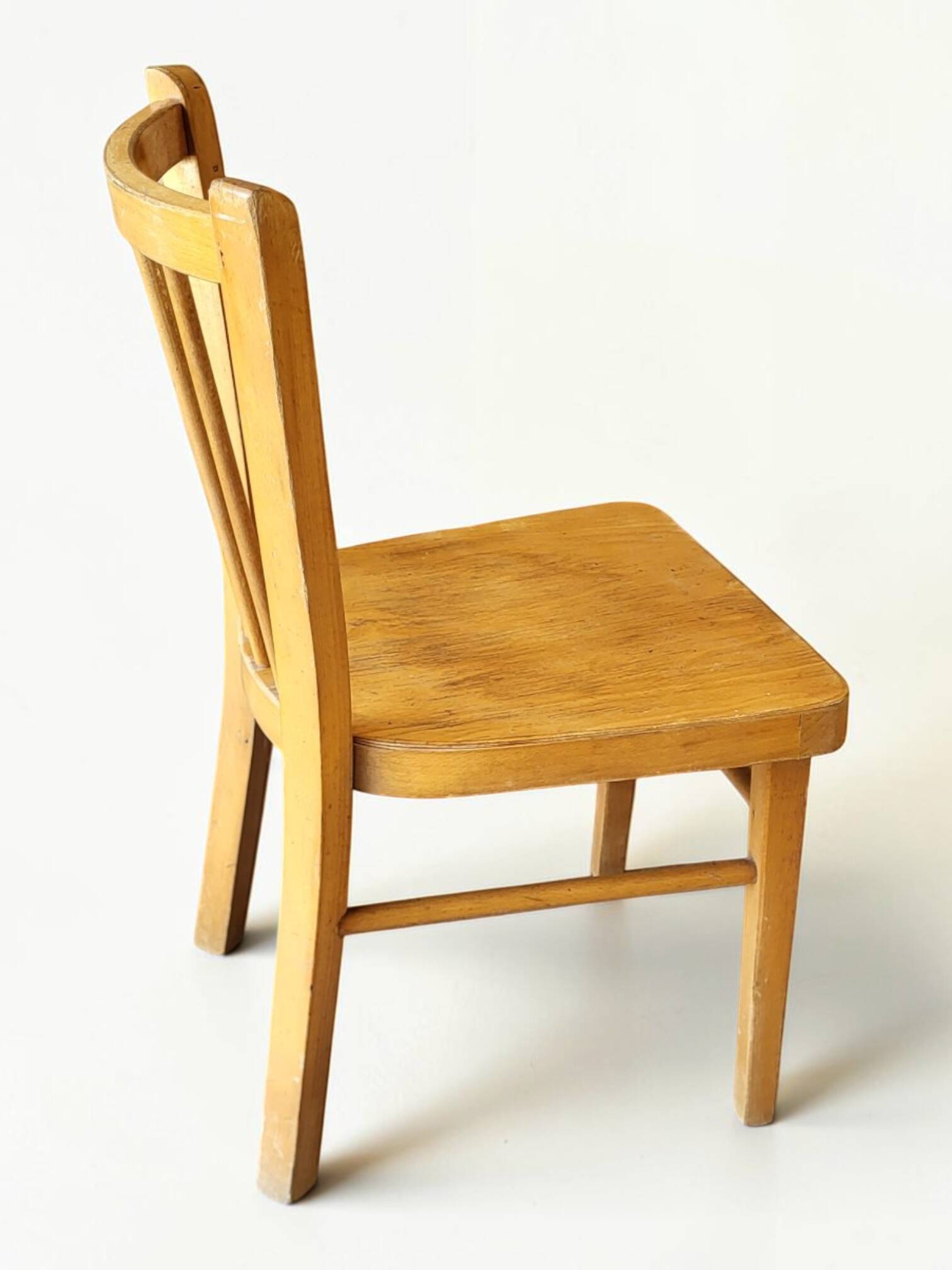 Baumann children's desk
