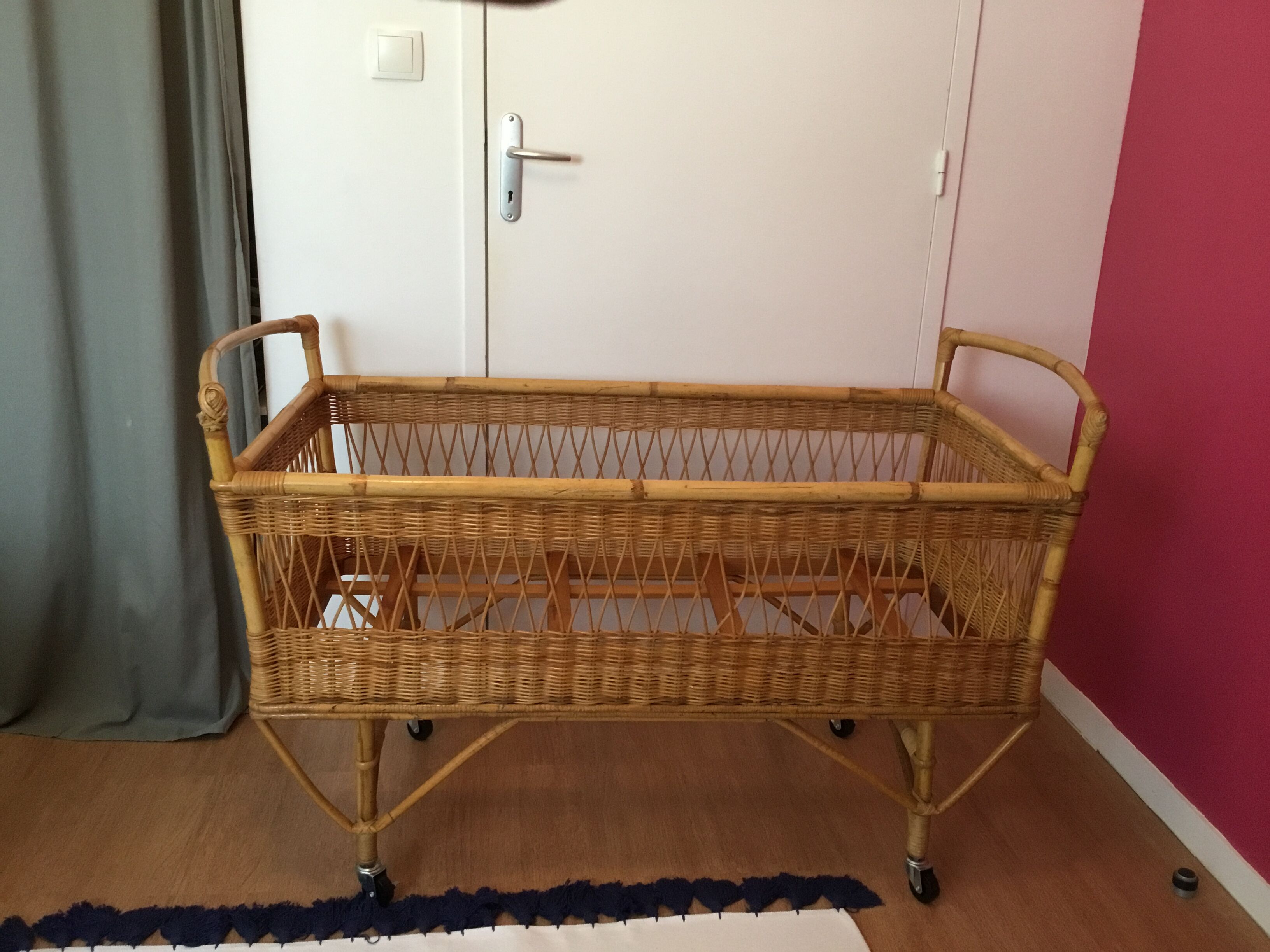 Lit Bebe Rotin Selency