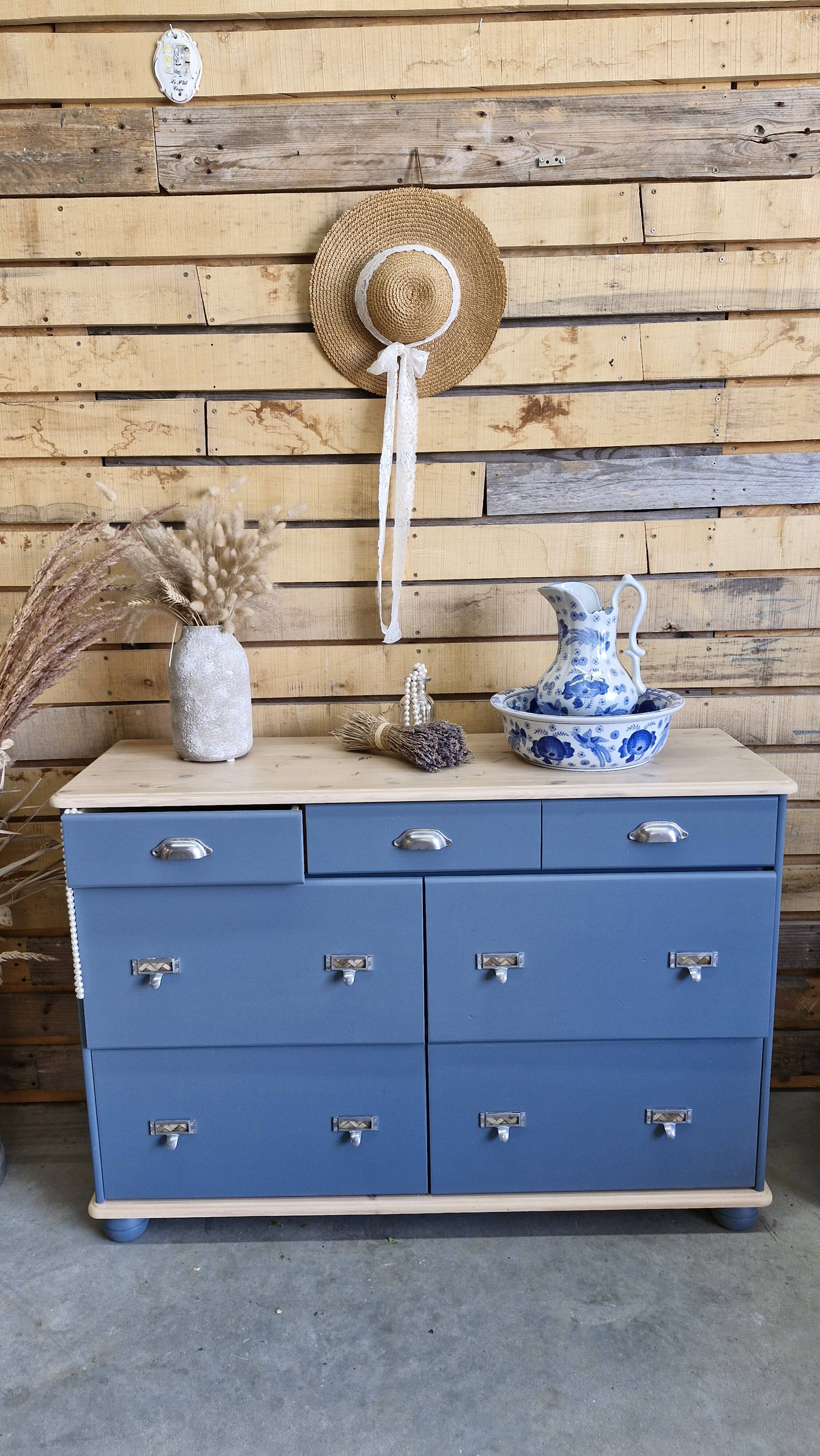 Commode