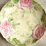 6 plates in slip decoration of roses earthenware of Onnaing