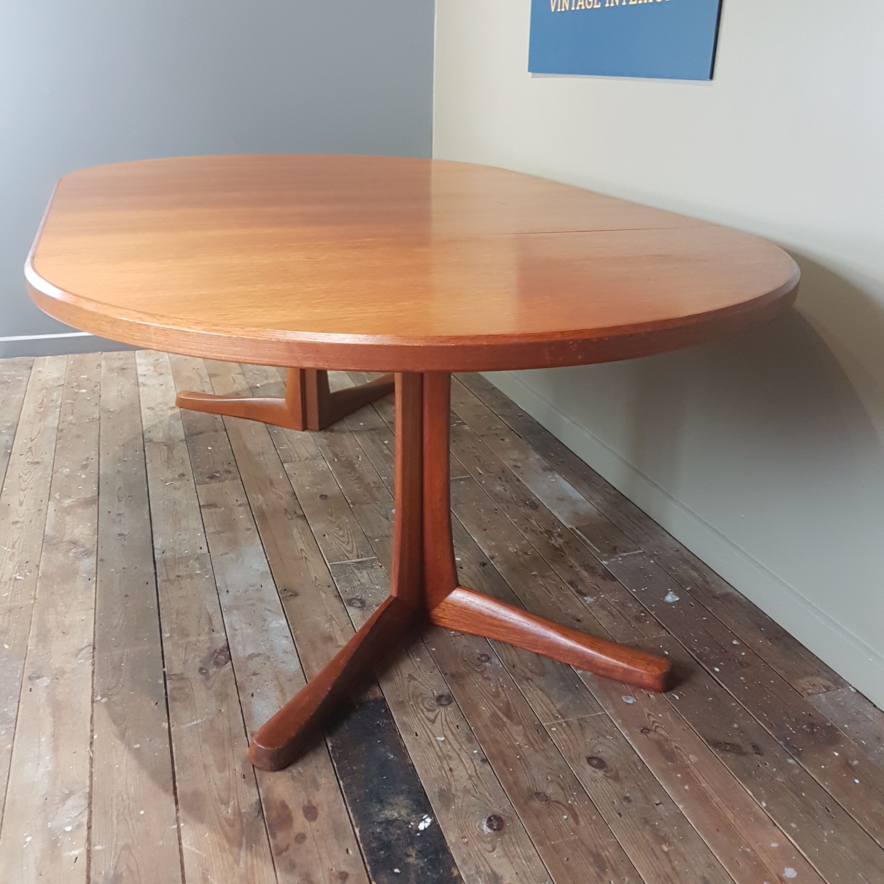 Vintage extending dining table from Mcintosh
