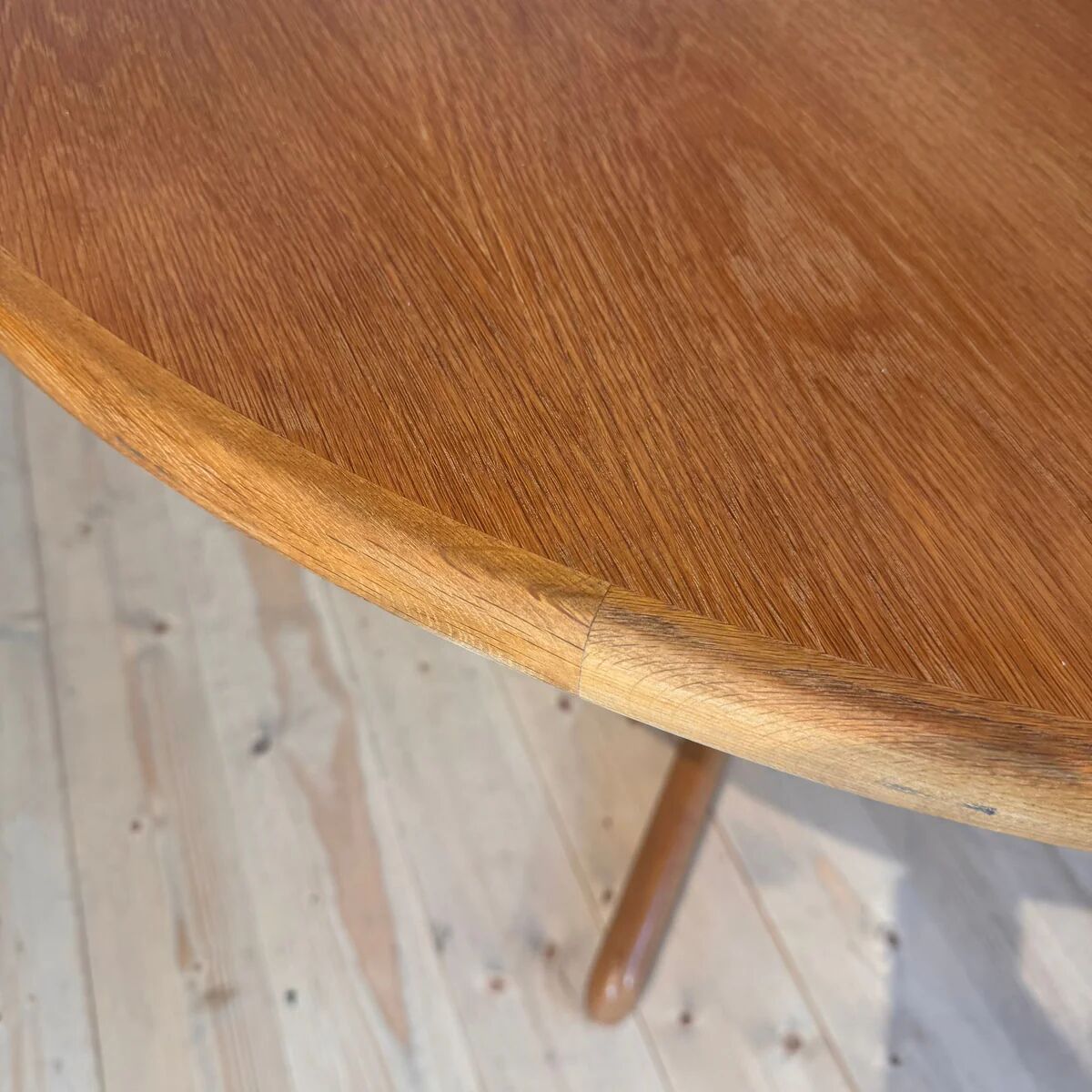 Round dining table in teak by Skovby Møbelfabrik, 1960s