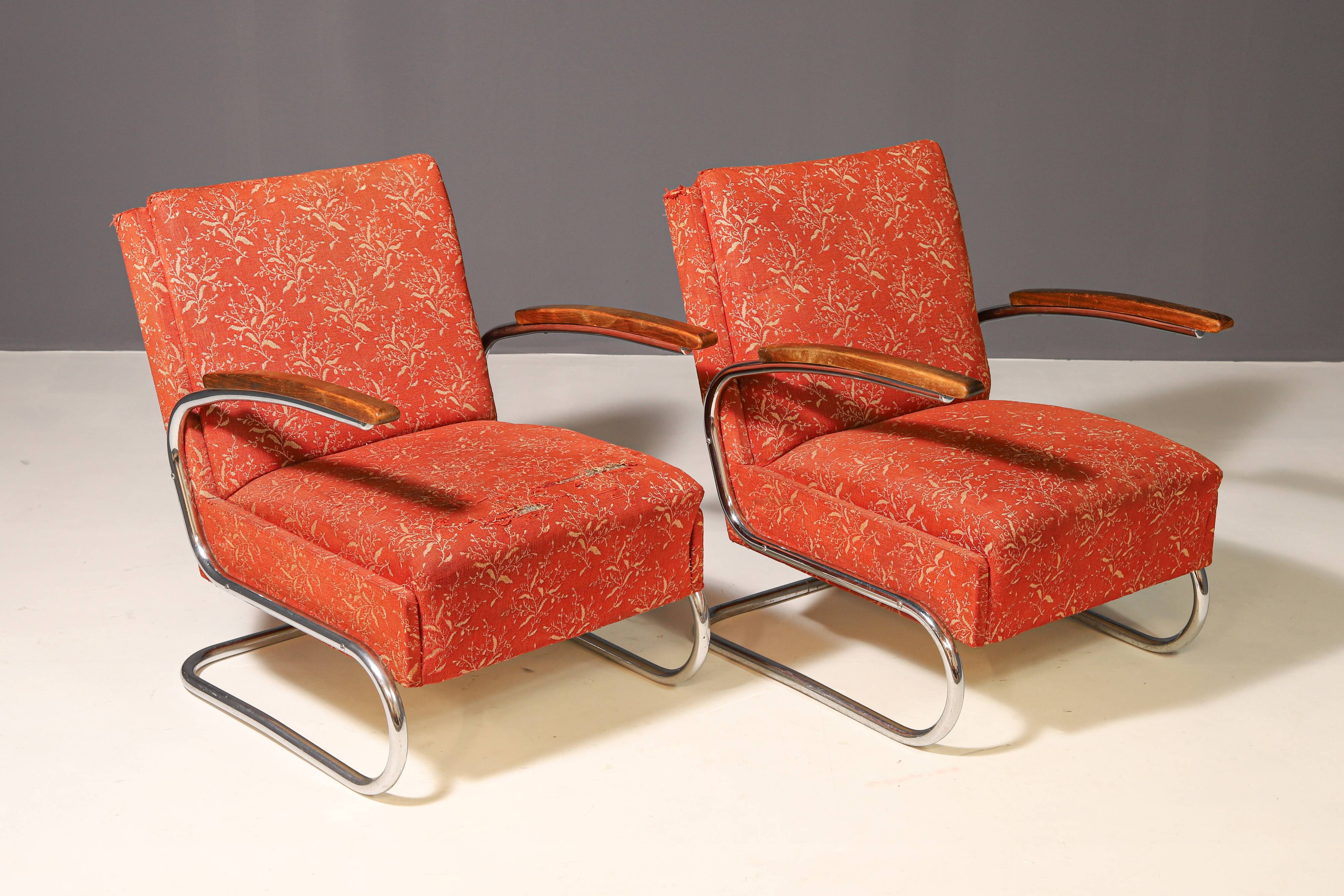 Functionalist Upholstered Armchair by Mücke-Melder | 1930s, Czechoslovakia