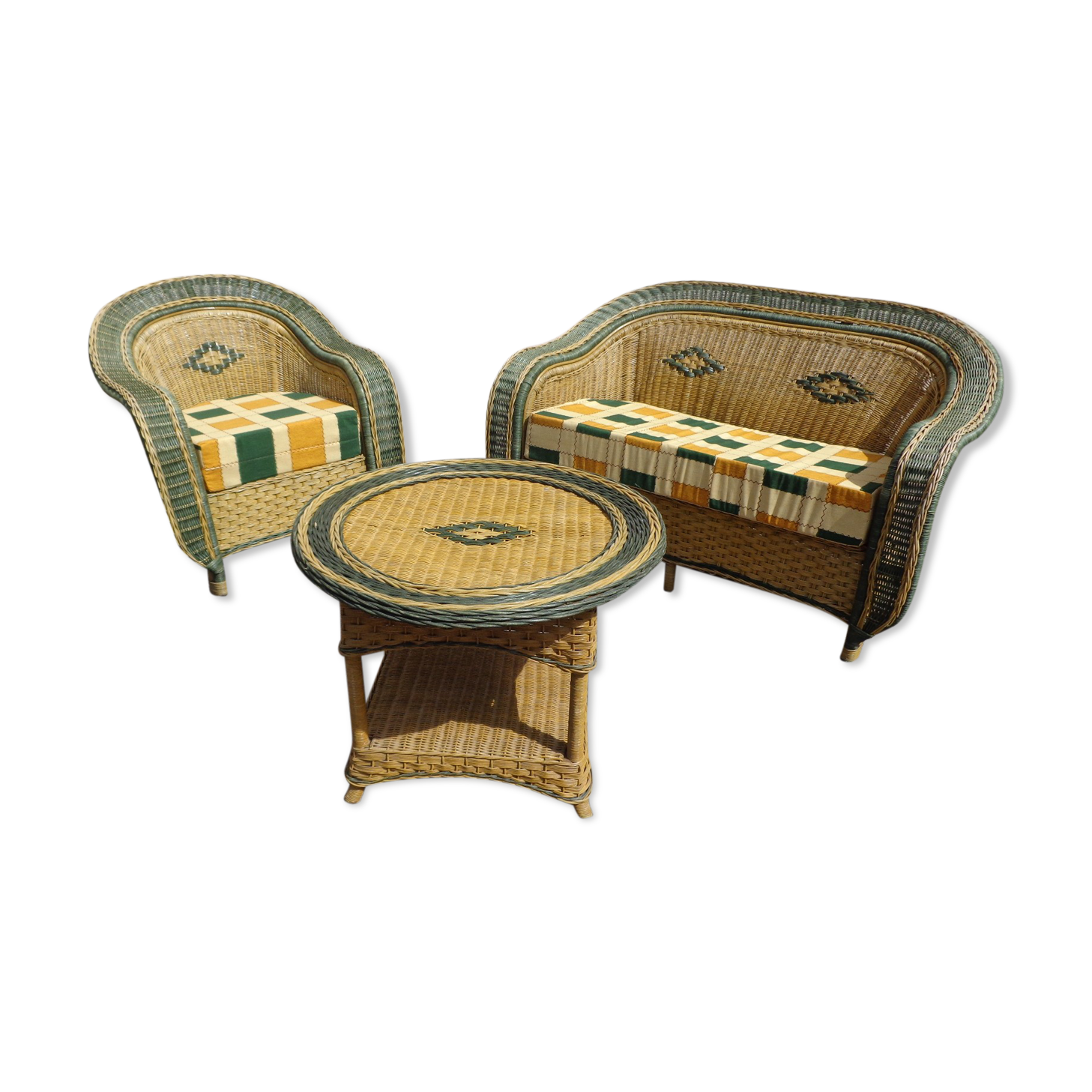 Wicker garden room diamond