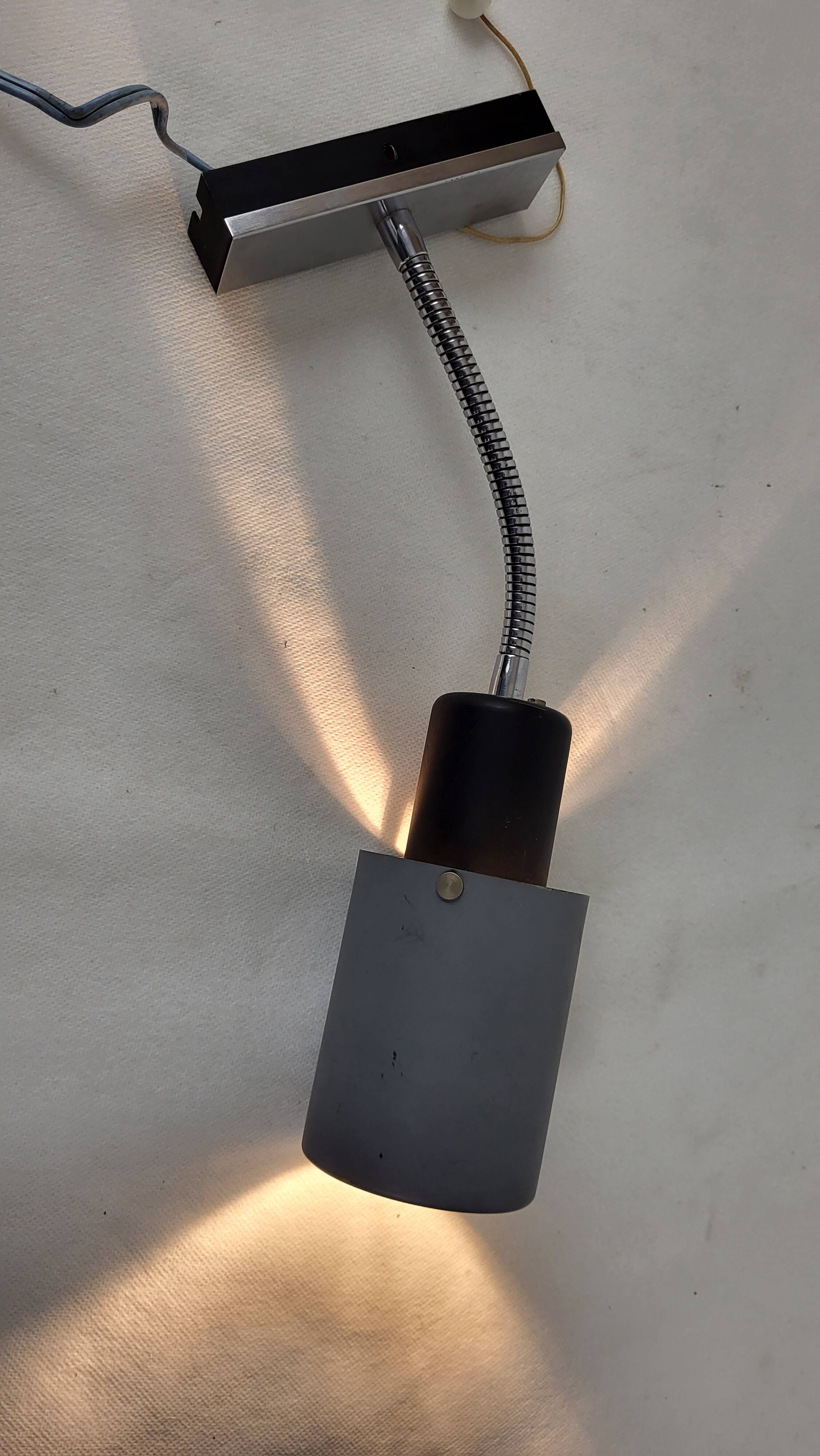 Flexible wall lamp 1960 metal