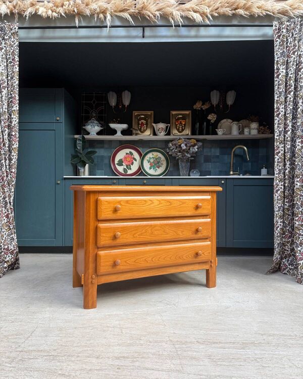 Commode vintage en orme massif
