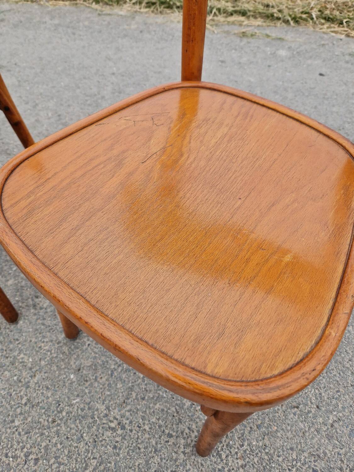 Set of 3 bistro chairs
