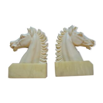 Pair of vintage horseends in marble and oXolite Italy